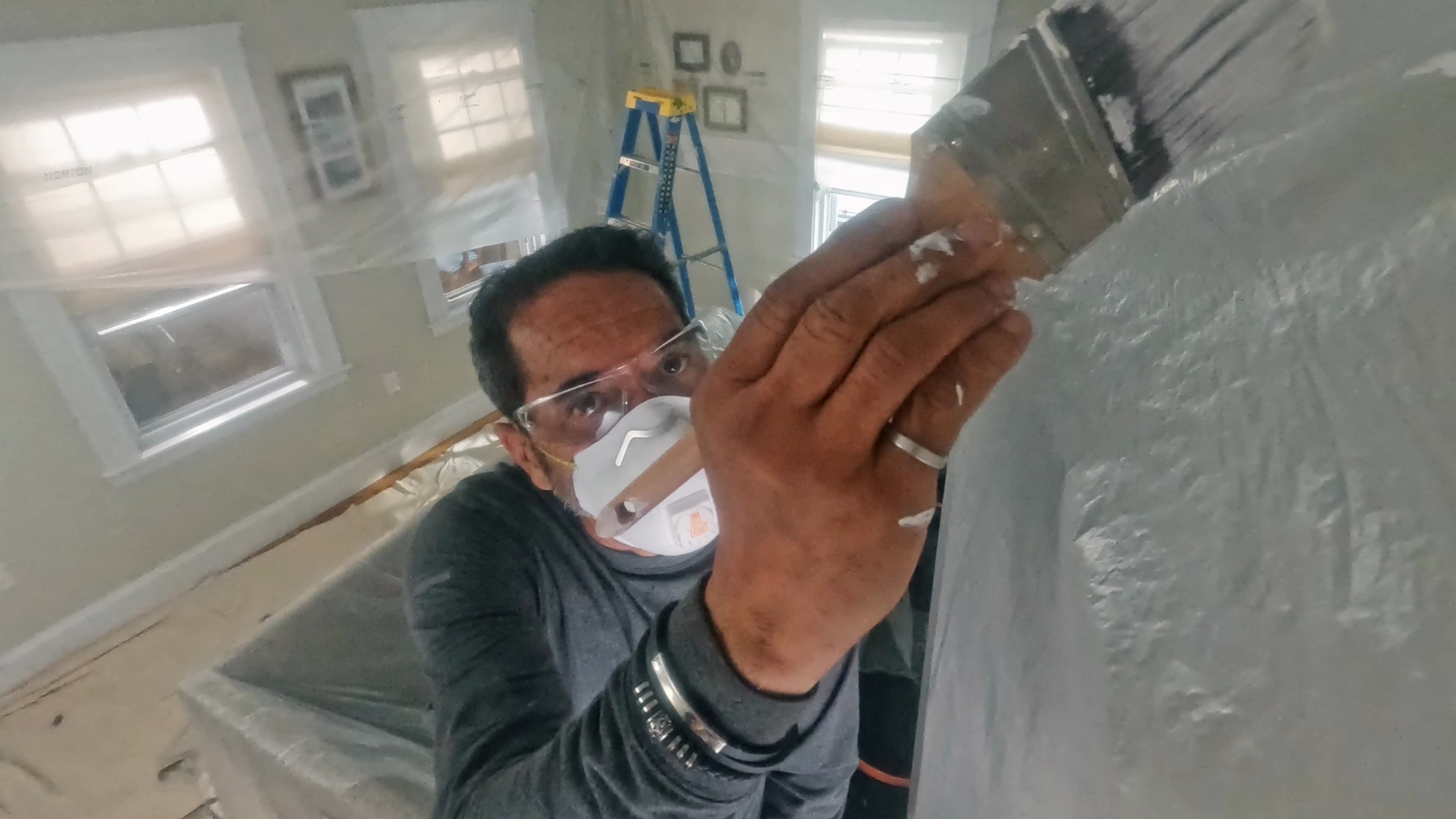 How to Paint a Ceiling