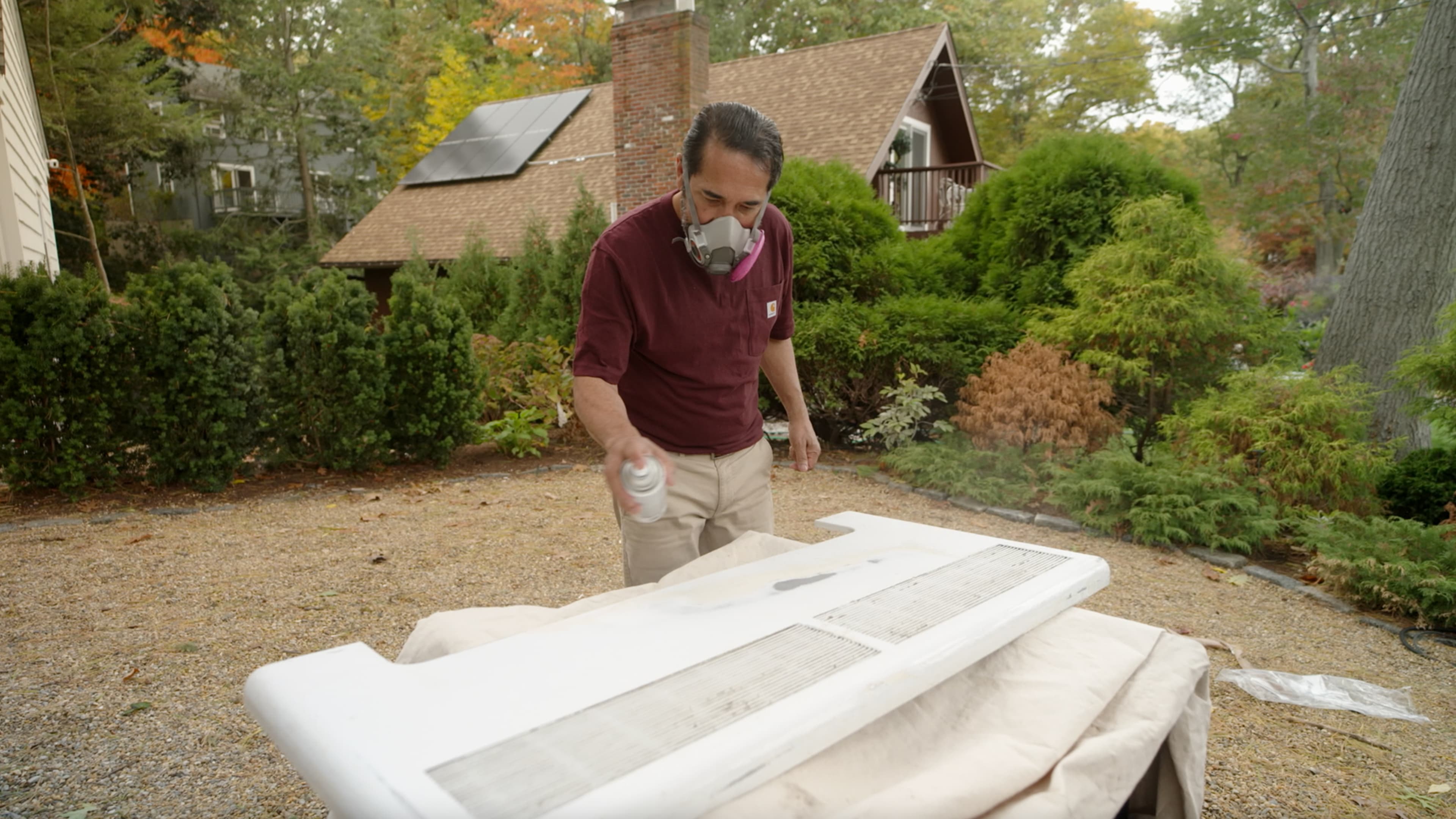 How to Repaint an Old Radiator Cover