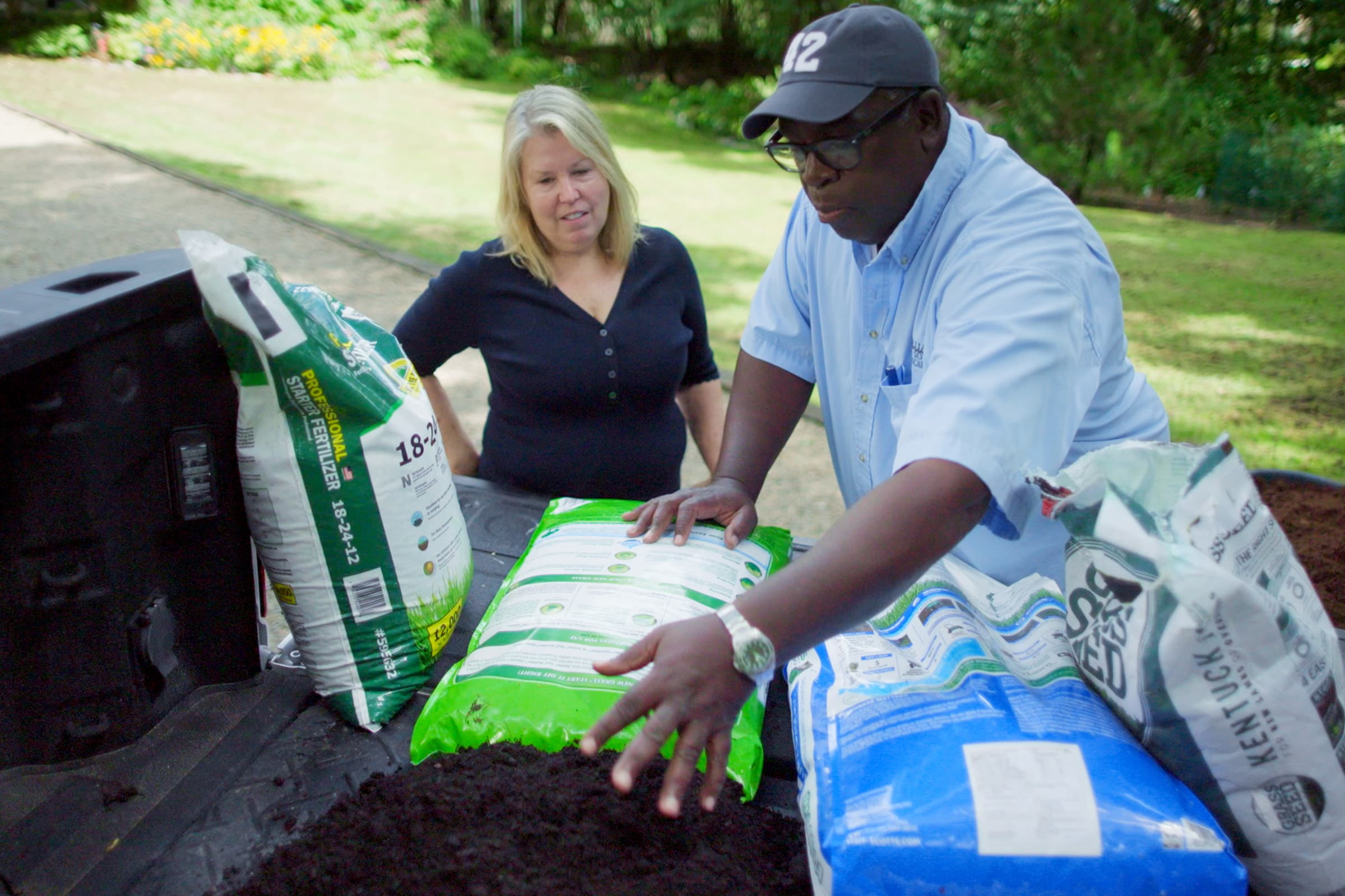 How to Fix a Dead Lawn by Overseeding: 6 Easy Steps
