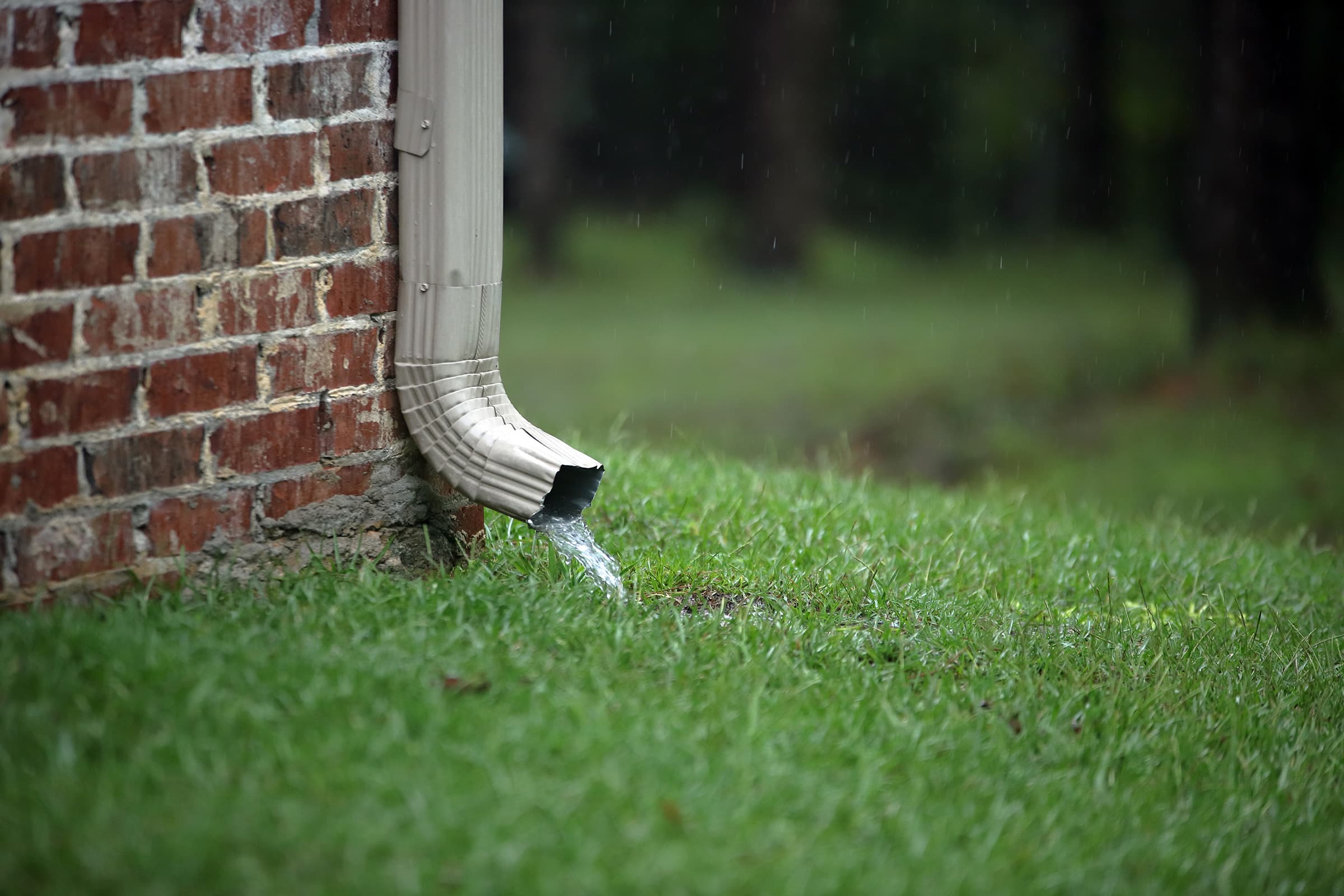 How to Control Gutter Runoff